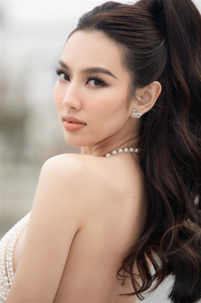 Thùy Tiên chạm mặt Baifern, có đẹp bằng mỹ nhân Chiếc Lá Cuốn Bay?-14