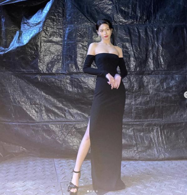 Nữ idol cứ đóng phim là bị dìm, đời thực đẹp chuẩn nữ thần luôn!-6