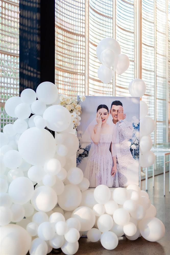 Phương Trinh Jolie hé lộ ý nghĩa bối cảnh tiệc cưới: Vì con gái riêng?-3