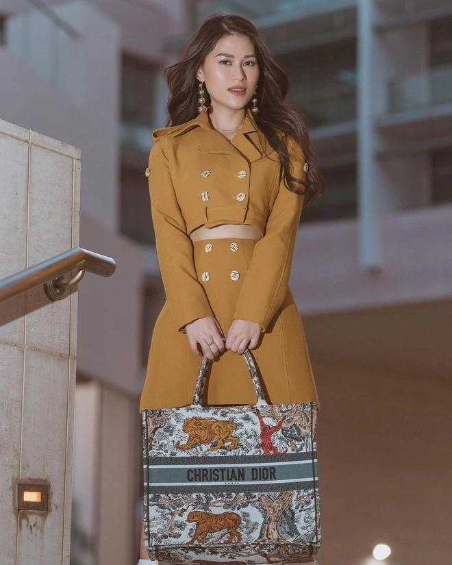 Order cho vui, Ngọc Thanh Tâm giật mình tiêu 60 triệu trong vài tháng-5