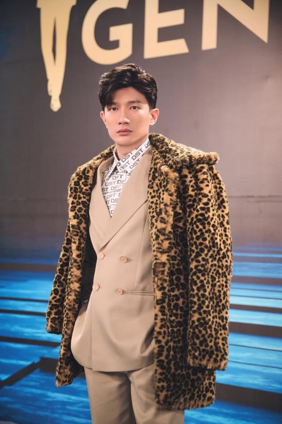 Dược sĩ Tiến nhắc nhẹ chuyện Hà Anh chê style mình, siêu mẫu nói gì?-3