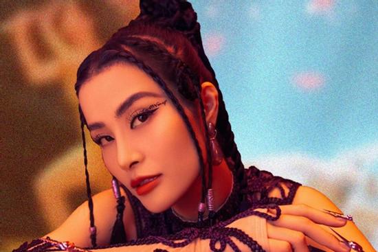 Vừa tung MV dance, Đông Nhi bị tố sao chép vũ đạo Kpop?