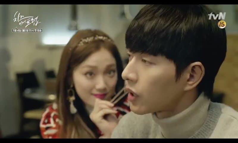 Lee Sung Kyung số hưởng đóng chung toàn mỹ nam chân dài đình đám-3