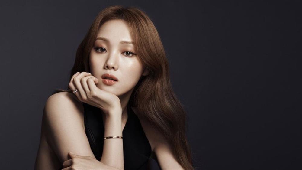 Lee Sung Kyung số hưởng đóng chung toàn mỹ nam chân dài đình đám-1