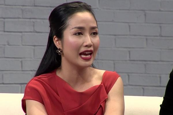 Hòa Hiệp ôm Ốc Thanh Vân sát rạt, dân mạng bùng tranh cãi-7