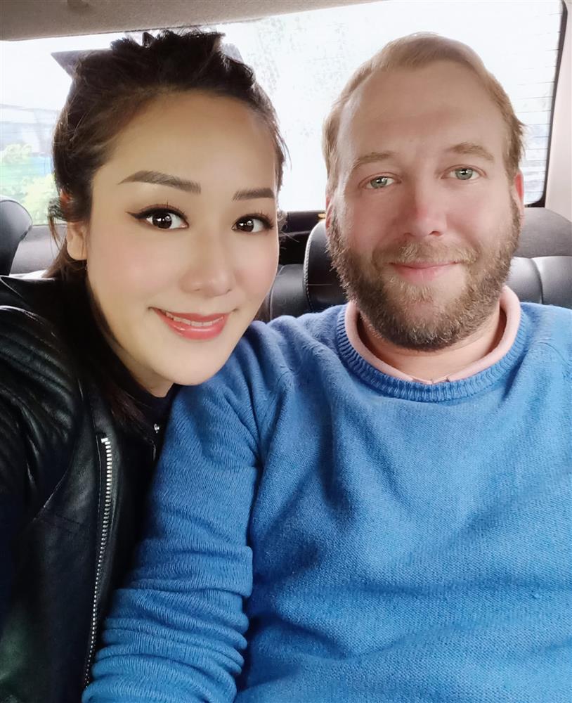 Hoa hậu gia thế Ngô Phương Lan hiếm hoi khoe mẹ đẻ quyền lực-3