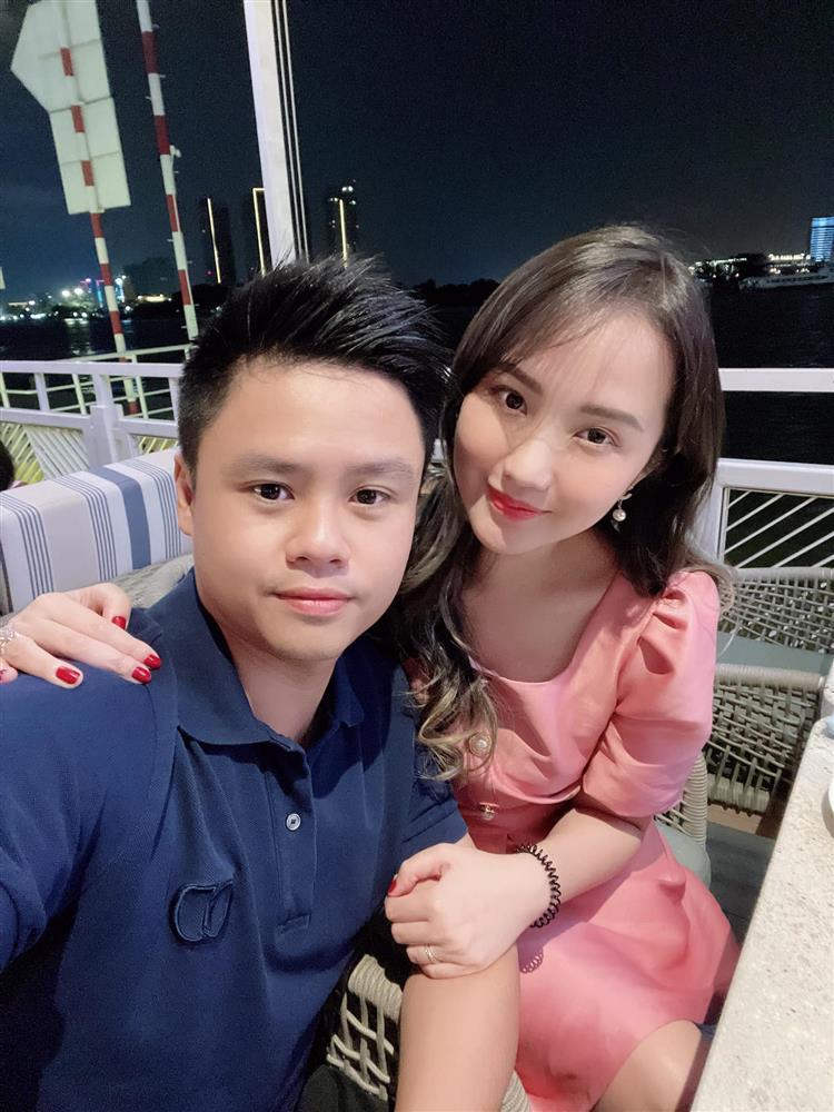 Phan Thành hiếm hoi lên sóng cùng vợ sau gần 2 năm kết hôn-4