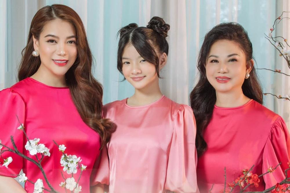 Trương Ngọc Ánh giống mẹ ruột U70 như đúc-5