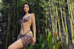 Sĩ Thanh diện bikini, ngắm kỹ muốn xỉu với hình xăm chỗ 'hiểm'