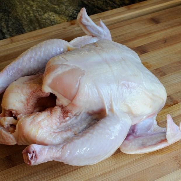 Thịt gà có 5 dấu hiệu tuyệt đối đừng nên mua kẻo tiền mất tật mang-1