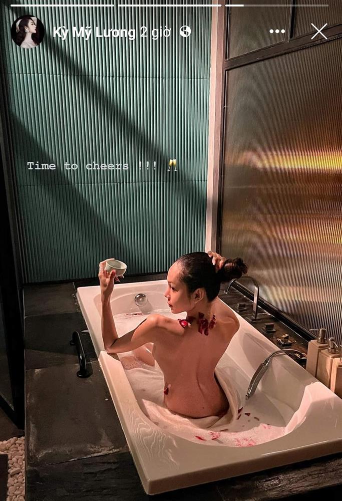 Á hậu Vbiz tung ảnh khỏa thân nhức mắt sau phốt ứng xử-1