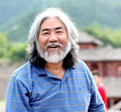 Đạo diễn Thiên Long Bát Bộ ngất xỉu, vợ từ chối đưa đi cấp cứu-3