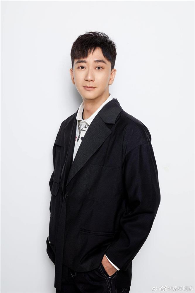 Sao nam bị vợ tát 500 cái, quỳ gối cầu xin không đánh vào mặt-9