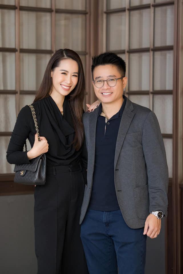 On the air with her brother, Miss Thuy Linh openly surpassed-3