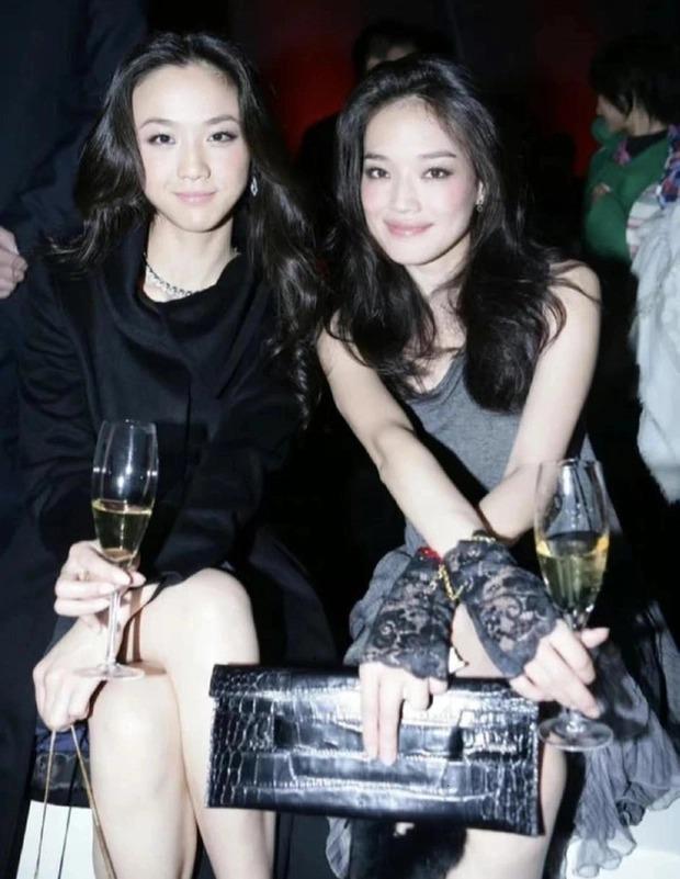 Thu Ky and Thang Duy share the same frame, who takes the spotlight?-3