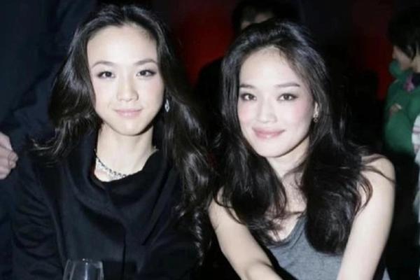 Thu Ky and Thang Duy share the same frame, who takes the spotlight?
