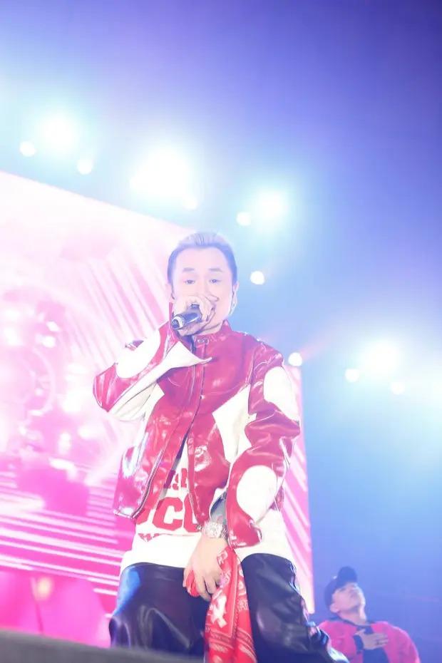 Show vé 2 triệu có Binz, Wowy ế ẩm, khách đếm trên đầu ngón tay-8