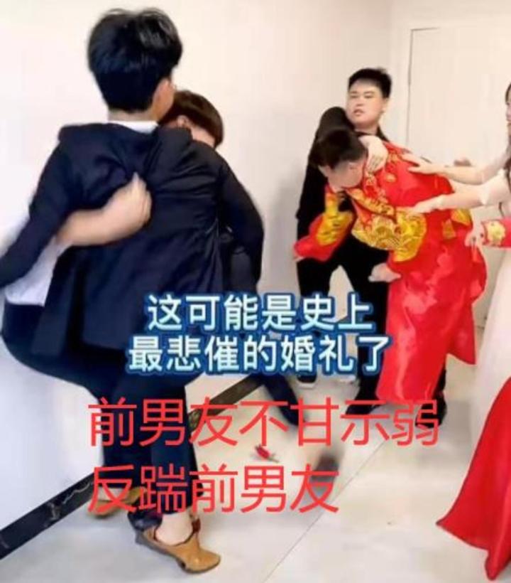 Bạn trai cũ ôm chân cô dâu khóc, phản ứng cô gái sao quá bất ngờ-2