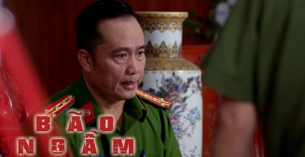 Bão Ngầm tập 50, Hải Triều hôn đắm đuối bạn gái thiếu úy công an-5