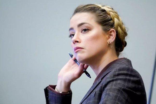 Vệ sĩ chứng kiến Amber Heard đấm vào mặt Johnny Depp-2