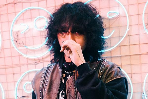 Thanh tra Bộ VH-TT-DL làm việc với Sơn Tùng về MV có cảnh nhảy lầu-5