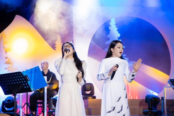 Phương Mỹ Chi hát live như nuốt đĩa, ẵm luôn 3 triệu view-6