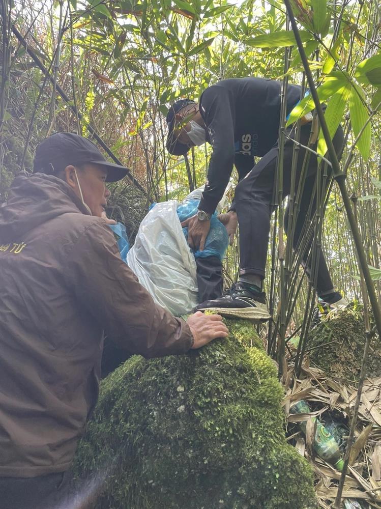 Người phụ nữ thoát chết hy hữu sau 7 ngày rơi vực sâu Yên Tử-2