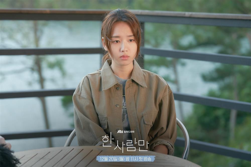 Cặp diễn viên của Chuyện Đời Bác Sĩ trở lại ăn đứt các đàn chị-8