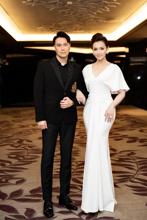 Sự cố ngoài kịch bản cảnh nóng của Lã Thanh Huyền với Việt Anh-3