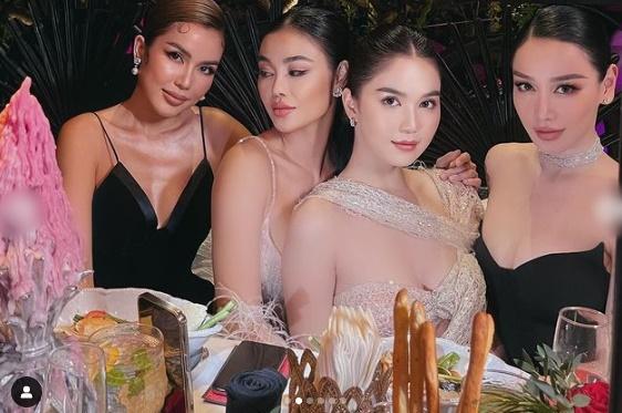 Ngọc Trinh đi dự sinh nhật ăn mặc ô dề lấn át cả chủ bữa tiệc-4