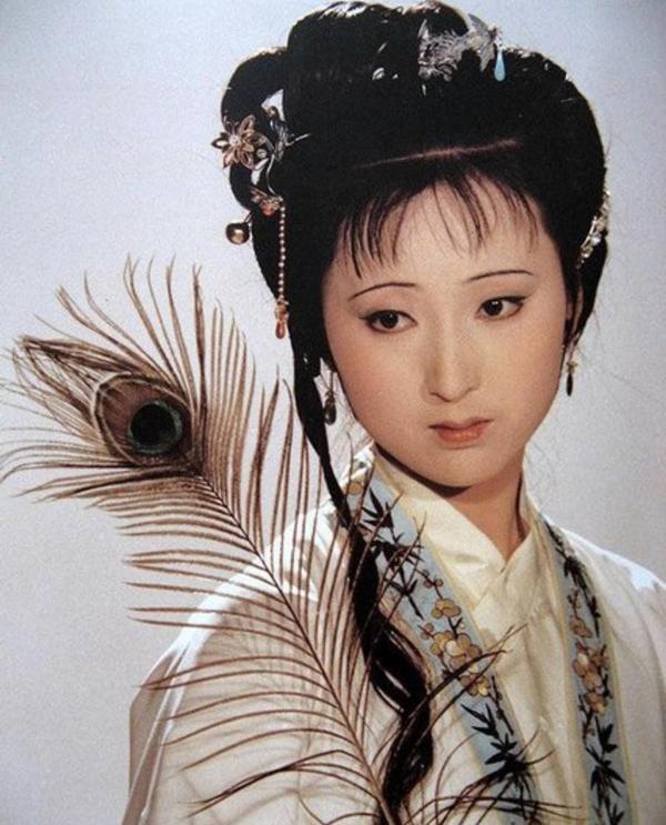 Hậu trường bí mật của Hồng Lâu Mộng 1987-16