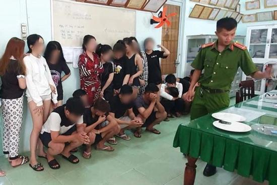 Báo động tình trạng nghiện ma túy ở trẻ thành niên