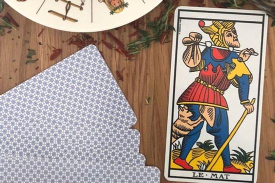 Bói bài Tarot thứ 6 ngày 6/5/2022: Đợi chờ là xứng đáng