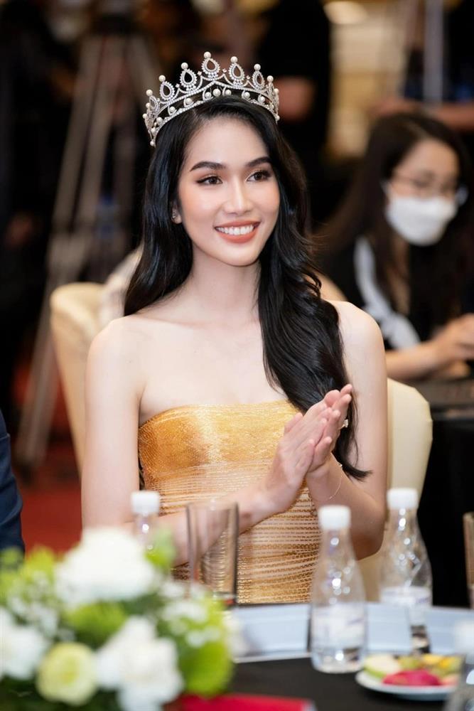 Tín hiệu Á hậu Phương Anh đăng quang Miss International 2022?-1
