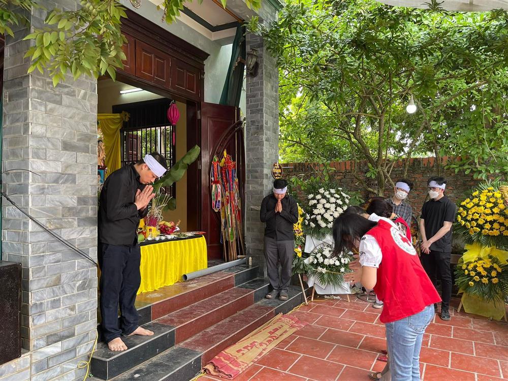 3 mẹ con tai nạn tử vong: 1 bé trai bị trao nhầm, vừa mới đoàn tụ-3