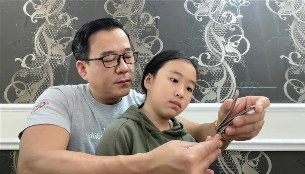 Mối quan hệ Hà Thanh Xuân và con riêng của chồng ra sao?-14