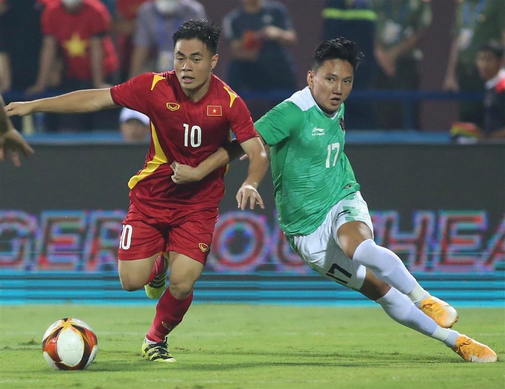 Ảnh ăn mừng CHẤT của Tiến Linh khi mở tỷ số cho U23 Việt Nam-7
