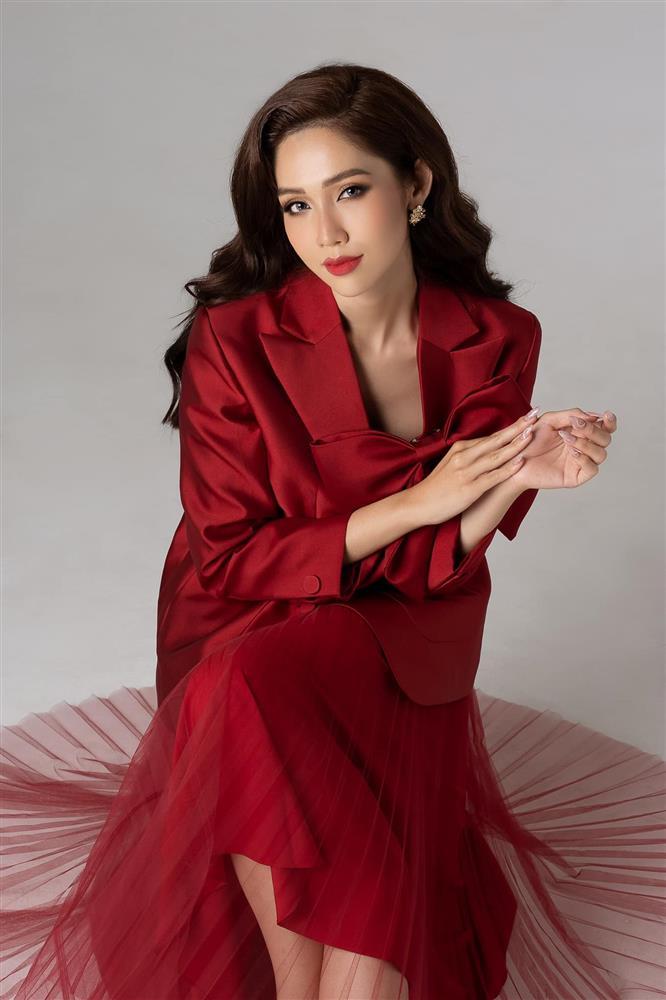 Đỗ Nhật Hà bất ngờ dẫn đầu vote hoa hậu, tất cả nhờ 1 sao nam-5