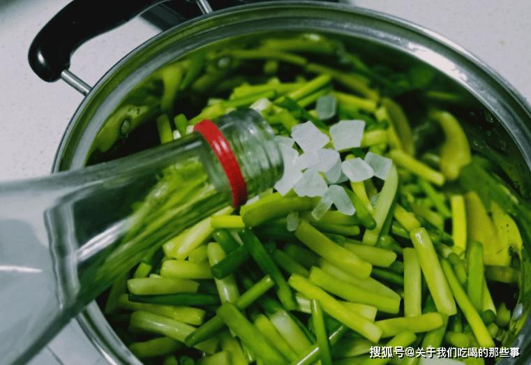 Món ăn kháng sinh tự nhiên, vừa tươi lại giòn, ăn cực đưa cơm-8