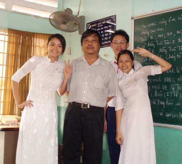 Bảo Anh lại bị soi bộ loa xẹp lép, bị nghi tháo túi nâng ngực-10