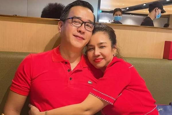 Hà Thanh Xuân và ông xã Vua cá Koi đồng loạt khóa Facebook-6