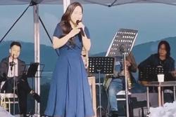 Thùy Chi cover hit Phương Thanh nhưng bị chê không phù hợp