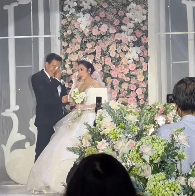 Koi fish king once shared when he met his new wife, netizens pointed out the wrong point?-3