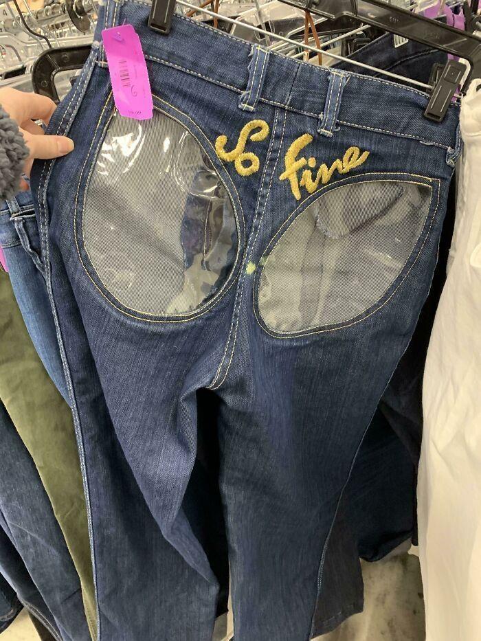 Đỏ mặt tía tai những hoạ tiết quần áo làm người mặc không đỡ nổi-4