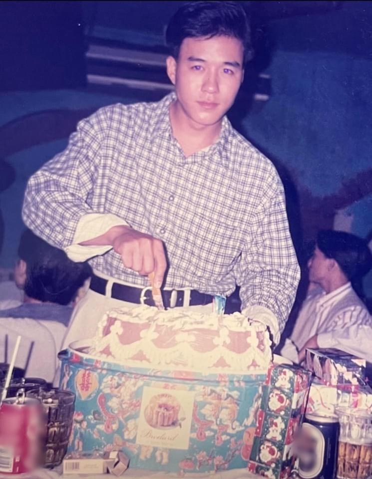 Picture of the Koi king at 19 years old, how can any wife not fall in love with this-2