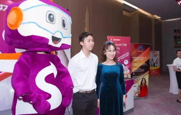 Chị mẹ quyền lực của hội rich kid: Ai cũng thành công, nhan sắc lẫn thần thái đều hơn người-5