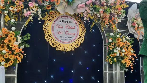 Đám cưới Hà Đức Chinh: Bàn tiệc dằng dặc, visual dâu rể ngất ngây-3