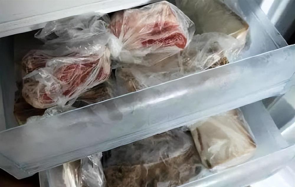Ăn thịt đông lạnh thường xuyên khiến cơ thể gặp rủi ro gì?-3