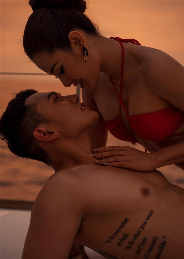 Phương Trinh Jolie tung bộ ảnh bikini chống chỉ định dưới 18 tuổi-3