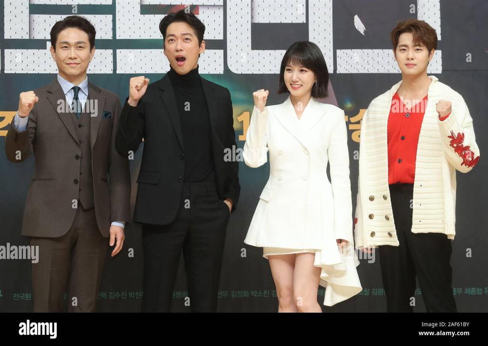 6 phim Hàn im im ra mắt mà lại thành công không tưởng-12